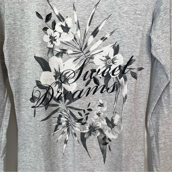 “Sweet Dreams” Long Sleeve Sleepwear - Picture 2 of 9